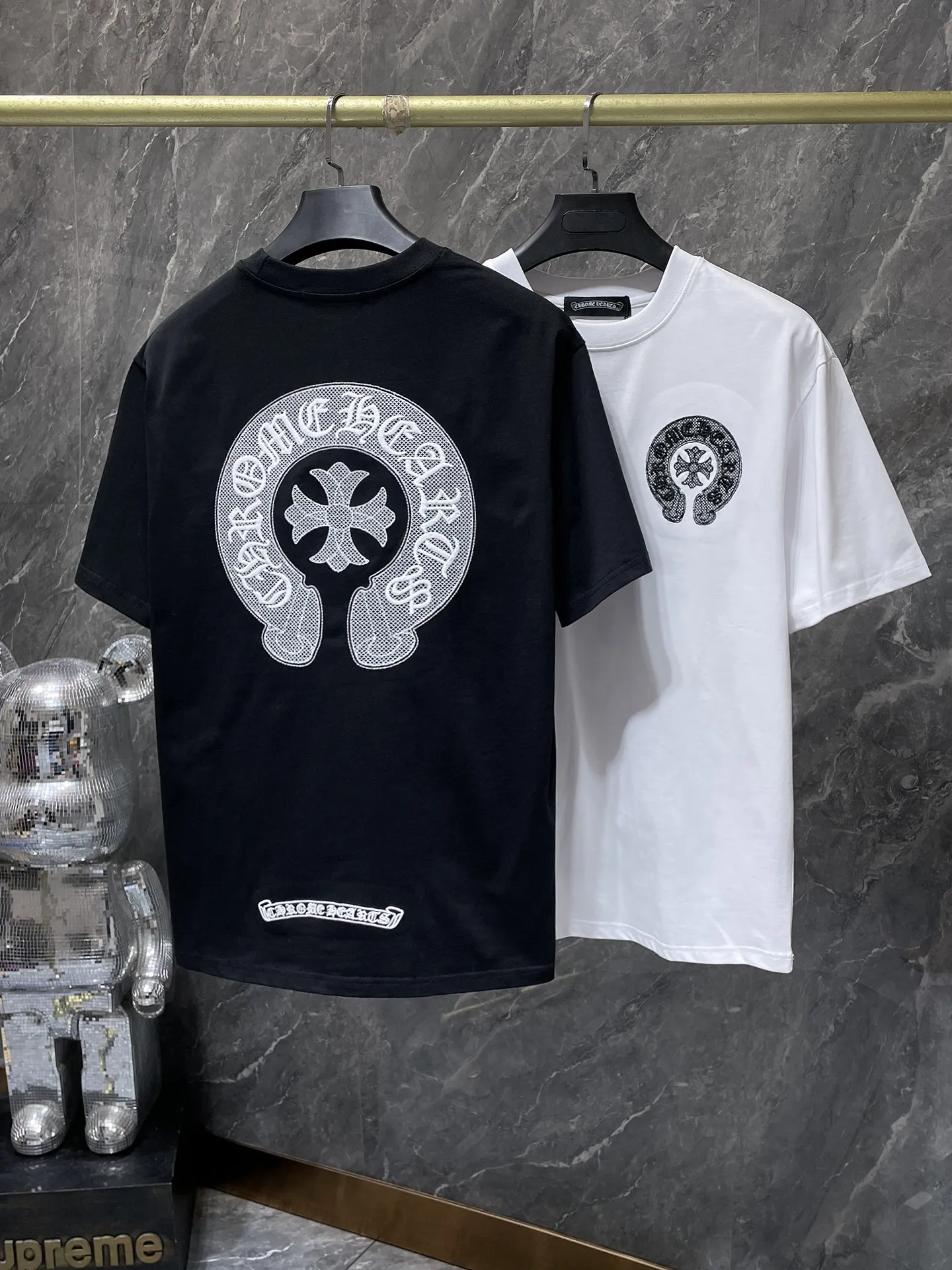 P160 New in summer Chrome Hearts 25ss High-weight, environmentally friendly and high-quality top-grade fabric 260g~270g Chrome M embroidered cross horseshoe short-sleeved counter synchronization 1:1 replica version Recommended colors: white, black